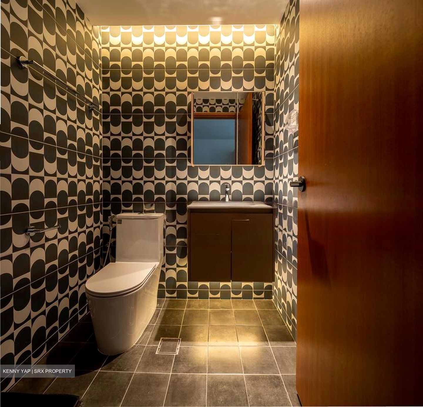 Lorong 6 Geylang (D14), Apartment #572058751